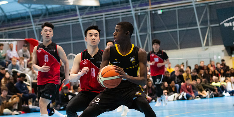 在场上的防 在场上的防